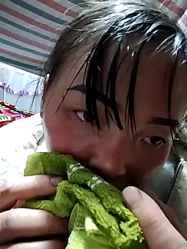 Snapshot of Minkine022 chatting on February 2026 12:55:01 PM Minkine022 online show from February 2026 12:55:01 PM