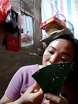 Snapshot of Minkine022 chatting on February 2026 06:48:01 PM Minkine022 online show from February 2026 06:48:01 PM