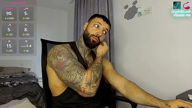 Snapshot of MasculineGuy99 chatting on November 2025 06:35:02 AM MasculineGuy99 online show from November 2025 06:35:02 AM