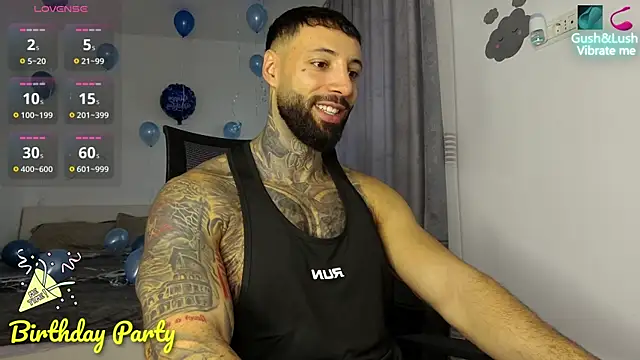 Snapshot of MasculineGuy99 chatting on November 2025 08:28:01 AM MasculineGuy99 online show from November 2025 08:28:01 AM