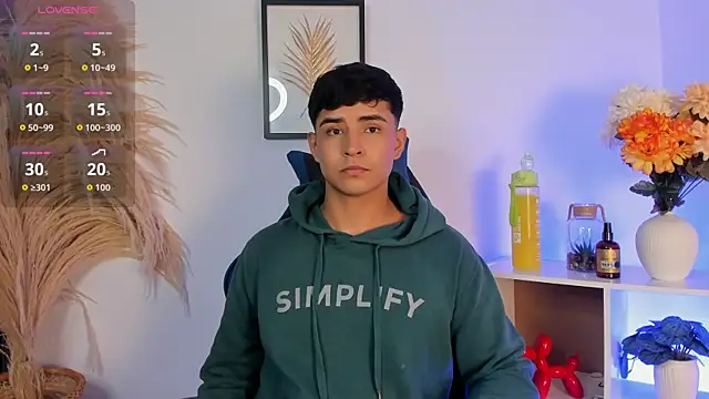 Snapshot of Thiago_Connor21 chatting on June 2026 10:02:01 PM Thiago Connor21 online show from June 2026 10:02:01 PM