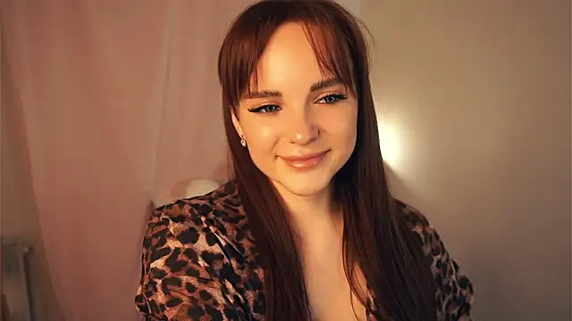 GudrunBane online show from October 2025 07:36:02 PM