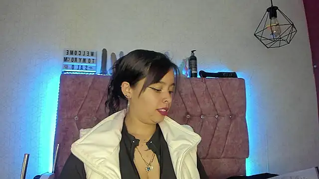 Mia lopez 1 online show from March 2026 12:58:02 AM