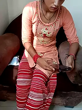 Snapshot of Pinki_baby299 chatting on October 2025 04:20:02 AM Pinki baby299 online show from October 2025 04:20:02 AM