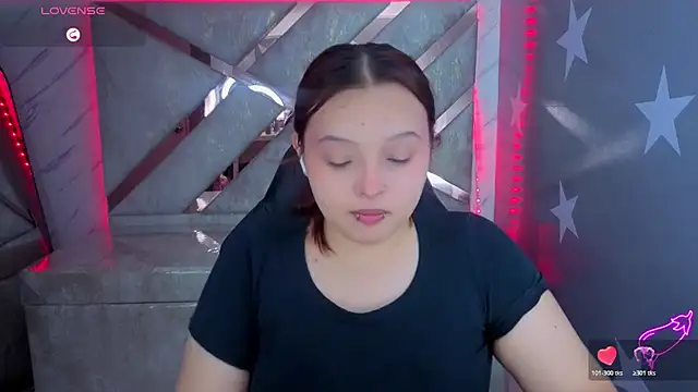 mia foster t online show from July 2026 01:37:02 PM
