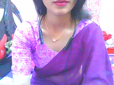 Snapshot of night_queeen7 chatting on November 2025 08:30:02 PM night queeen7 online show from November 2025 08:30:02 PM