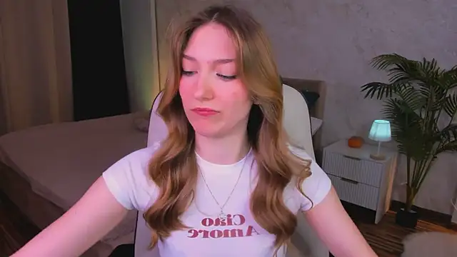 AngelAnabelle online show from November 2025 09:04:02 PM