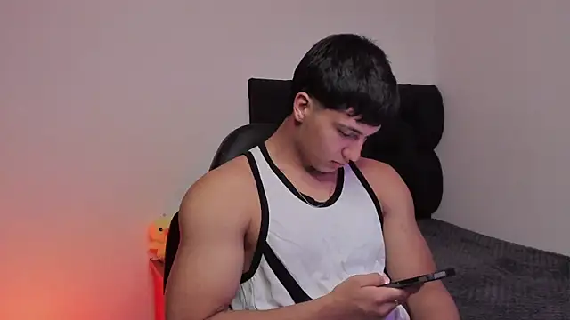 Snapshot of CHRIS_MORGAN1 chatting on October 2025 01:53:01 PM CHRIS MORGAN1 online show from October 2025 01:53:01 PM