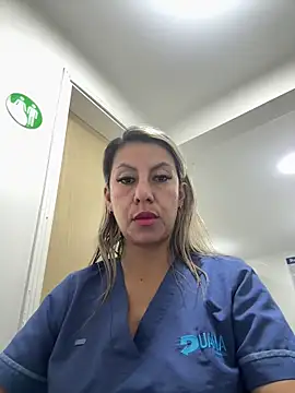 Snapshot of GisellTorres36 chatting on November 2025 05:06:01 PM GisellTorres36 online show from November 2025 05:06:01 PM