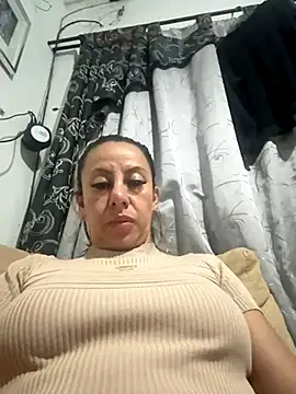 Snapshot of GisellTorres36 chatting on November 2025 06:45:02 AM GisellTorres36 online show from November 2025 06:45:02 AM