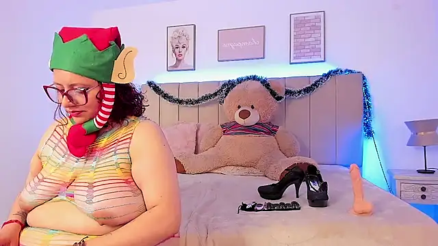 sam von tess online show from December 2025 07:53:02 PM