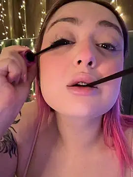 Snapshot of KellyMoors chatting on February 2026 02:37:02 AM KellyMoors online show from February 2026 02:37:02 AM