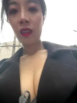 yourkeer online show from November 2025 09:11:01 AM