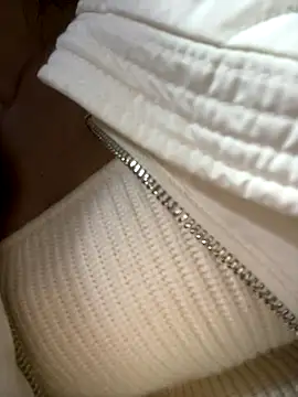 yourkeer online show from November 2025 02:39:01 PM