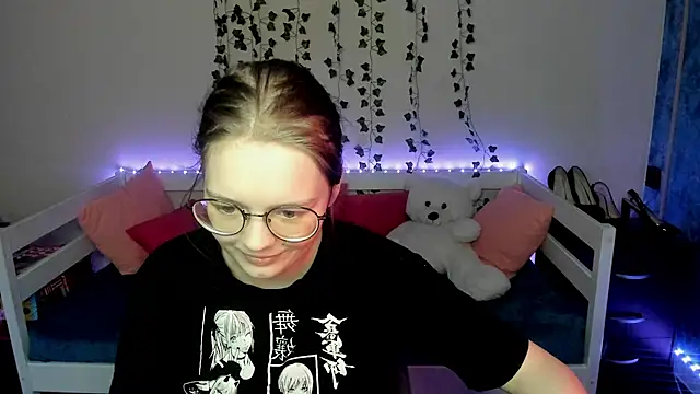 shy elina01 online show from October 2025 10:38:01 AM