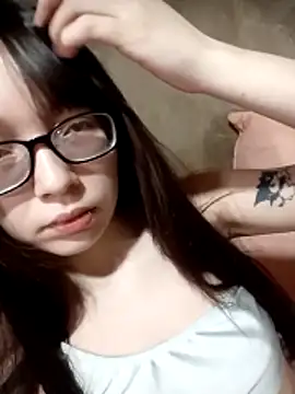 Snapshot of miaahot69 chatting on November 2025 12:27:02 PM miaahot69 online show from November 2025 12:27:02 PM