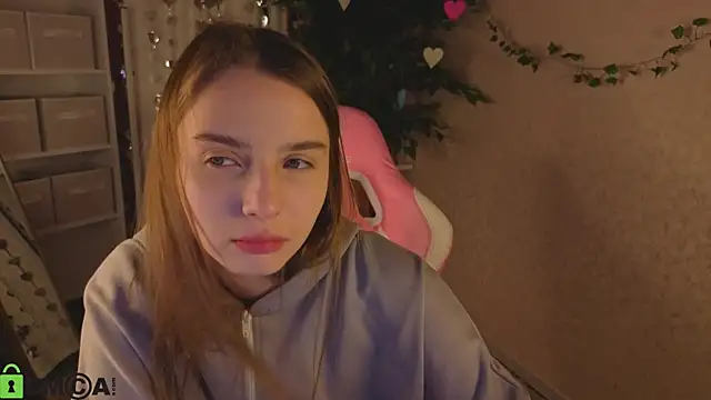 L1na Reeds online show from February 2026 12:51:02 AM