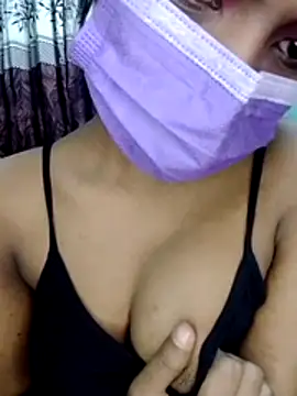 hottywife-03 online show from April 2026 05:32:02 PM