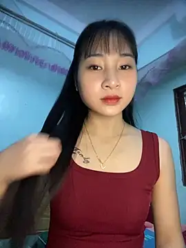 Snapshot of banlinh004 chatting on November 2025 05:28:02 AM banlinh004 online show from November 2025 05:28:02 AM