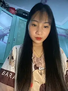 Snapshot of banlinh004 chatting on November 2025 03:01:02 PM banlinh004 online show from November 2025 03:01:02 PM