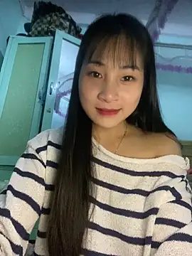 banlinh004 online show from January 2026 02:52:02 PM