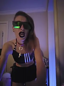 Snapshot of lonely_Cosplay_chick chatting on December 2025 04:03:01 PM lonely Cosplay chick online show from December 2025 04:03:01 PM