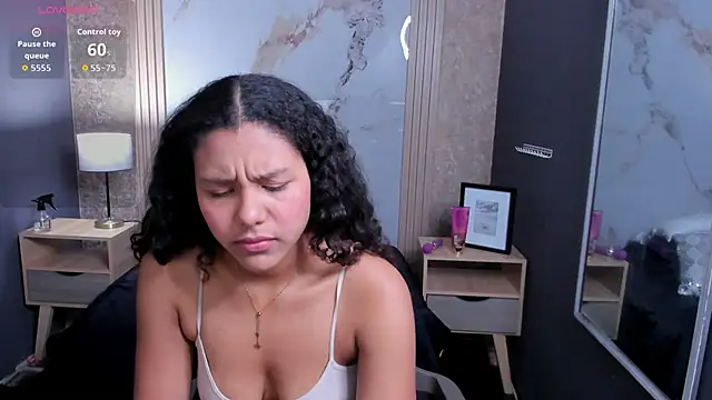 Snapshot of AriaVega chatting on December 2025 12:21:02 PM AriaVega online show from December 2025 12:21:02 PM