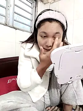 Mit-thi123 online show from November 2025 06:26:02 AM