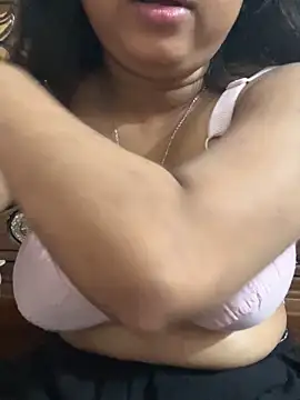 Snapshot of babbydoll-03 chatting on November 2025 05:46:01 PM babbydoll-03 online show from November 2025 05:46:01 PM