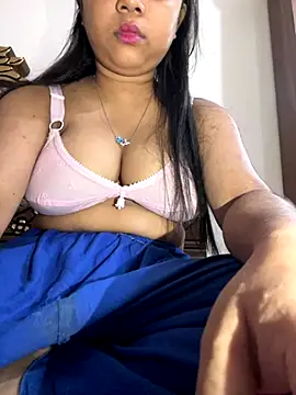 Snapshot of babbydoll-03 chatting on November 2025 05:45:01 PM babbydoll-03 online show from November 2025 05:45:01 PM