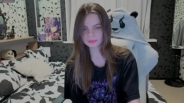 xAlisontiny online show from March 2026 10:49:02 PM