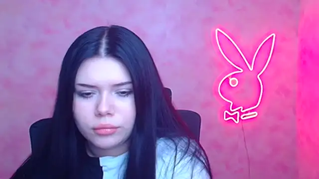 Snapshot of Mona_Esty chatting on December 2025 06:36:02 PM Mona Esty online show from December 2025 06:36:02 PM