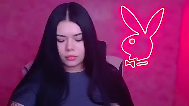 Mona Esty online show from January 2026 06:29:01 AM