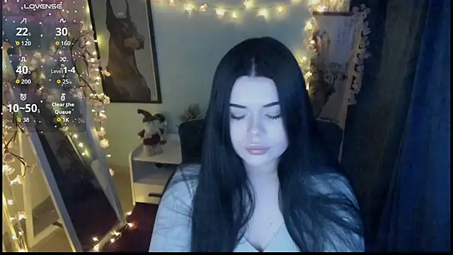 Mona Esty online show from February 2026 08:53:02 AM