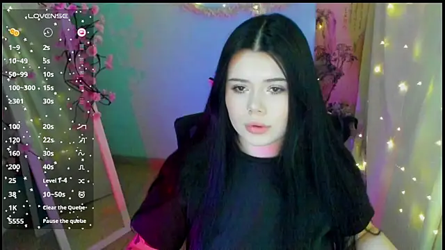 Mona Esty online show from June 2026 06:38:02 AM
