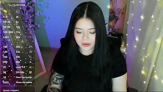 Mona Esty online show from June 2026 06:23:02 AM