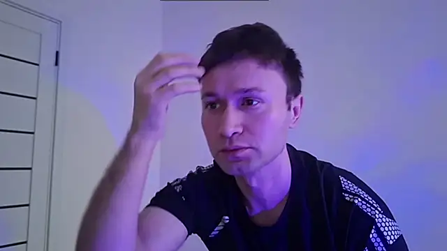 Snapshot of Rustim2000 chatting on January 2026 11:15:02 AM Rustim2000 online show from January 2026 11:15:02 AM