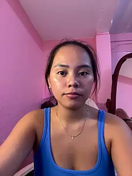 Snapshot of Funtasee_Andi chatting on May 2026 08:36:02 PM Funtasee Andi online show from May 2026 08:36:02 PM