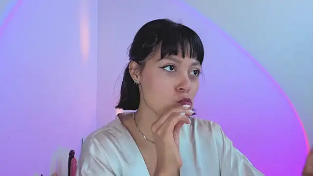 Snapshot of Qadeshoficial chatting on October 2025 09:01:01 PM Qadeshoficial online show from October 2025 09:01:01 PM