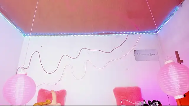 shannon kinne  online show from December 2025 06:39:01 PM