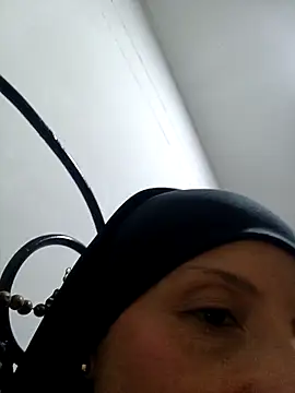 Aafsha  online show from March 2026 10:48:01 AM