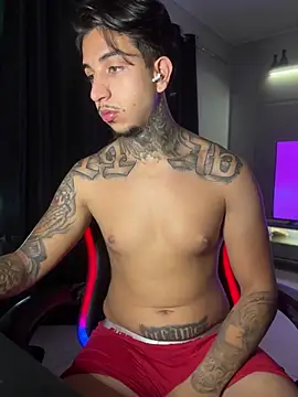 RealGdiass online show from January 2026 01:43:01 AM