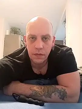 Kobradera1984 online show from December 2025 08:01:02 AM