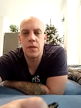 Kobradera1984 online show from December 2025 09:58:02 AM