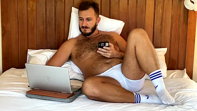 Snapshot of mrmaxiy chatting on May 2026 08:11:02 AM mrmaxiy online show from May 2026 08:11:02 AM