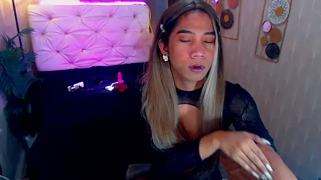 Ursweet nathaliee online show from October 2025 12:10:02 AM
