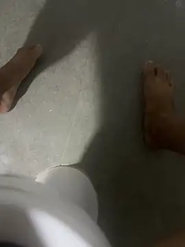 latexidn online show from October 2025 11:54:02 AM