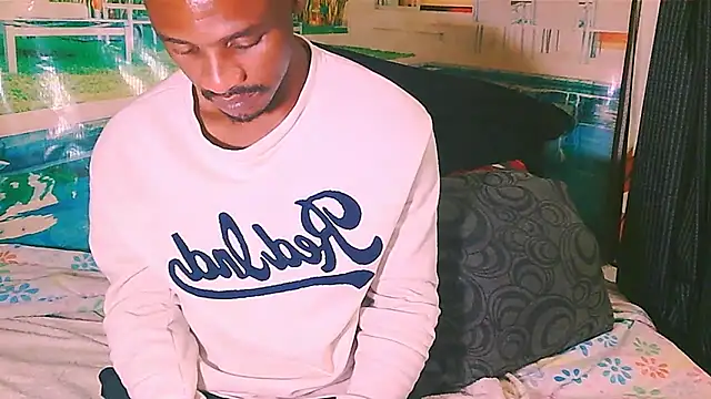 EbonyTiger69 online show from March 2026 02:32:01 PM