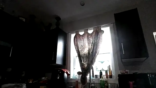 october1992xx online show from November 2025 07:46:02 PM