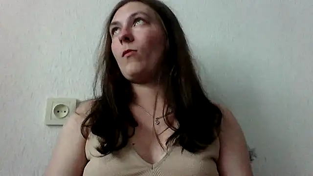 Twolatte1520 online show from May 2026 01:08:01 PM